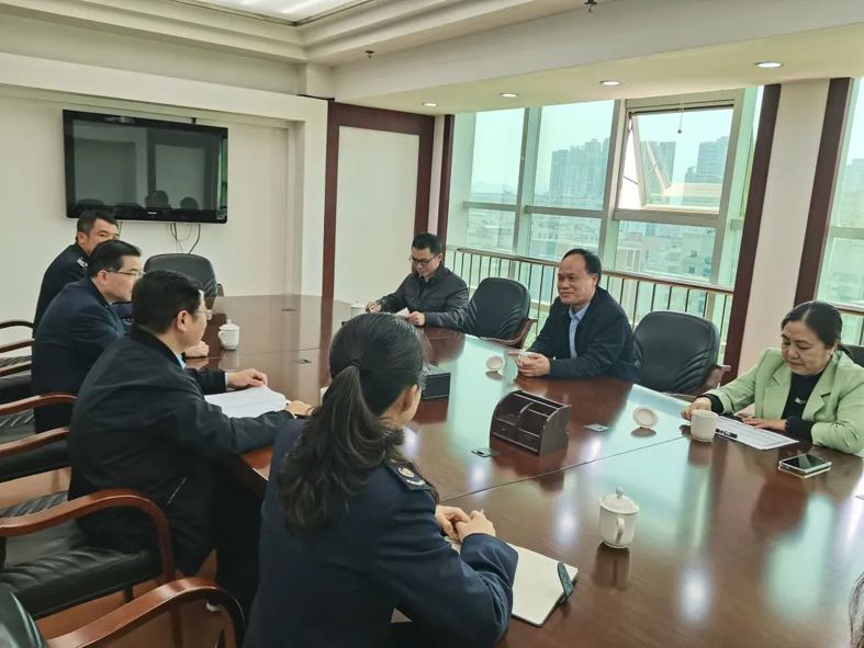凝共識(shí)聚合力 協(xié)同推進(jìn)2023年工會(huì)經(jīng)費(fèi)稅務(wù)代收工作丨市總工會(huì)、市稅務(wù)局召開稅務(wù)代收工會(huì)經(jīng)費(fèi)工作第一次聯(lián)席會(huì)議