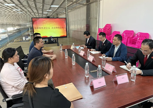 護(hù)航“新”群體，凝聚新力量 | 梧州市總工會開展新就業(yè)行業(yè)勞動(dòng)用工“法治體檢” 入企服務(wù)活動(dòng)